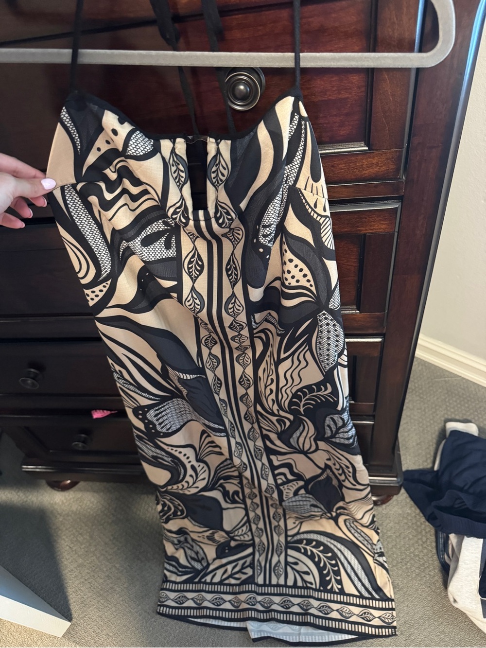Women's Black and Beige Printed Maxi Skirt